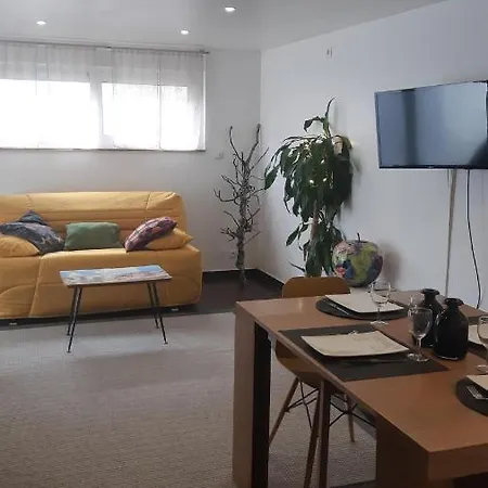 Ferienwohnung Doux Cocon De 50 M2 Paris-Le Raincy Exterior foto