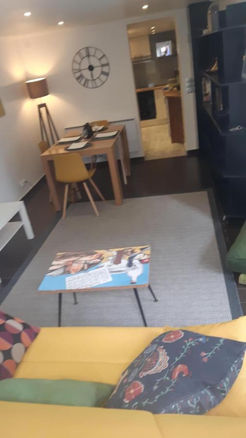 Douillet De 50 M2 Paris-le Raincy Appartement *